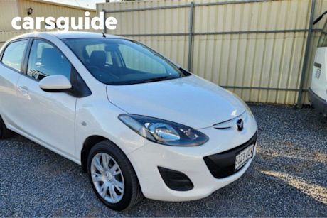 White 2012 Mazda 2 Hatchback NEO