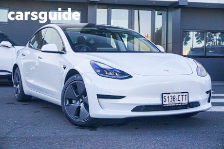 White 2021 Tesla Model 3 Sedan Standard Range Plus RWD