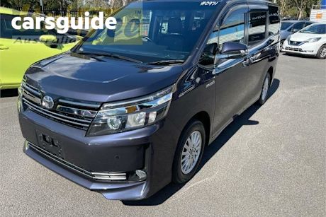 Blue 2015 Toyota Voxy Wagon Hybrid