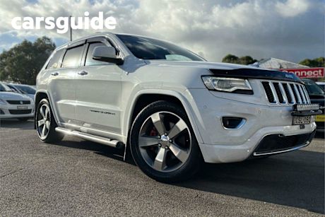 White 2014 Jeep Grand Cherokee Wagon Overland (4X4)