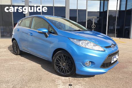 Blue 2010 Ford Fiesta Hatchback Zetec