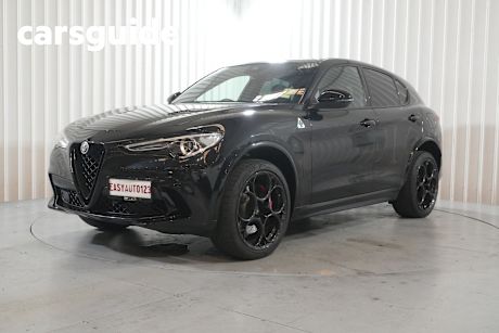 Black 2022 Alfa Romeo Stelvio Wagon Quadrifoglio