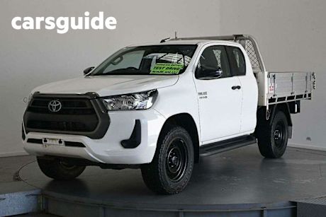 White 2020 Toyota Hilux X Cab Pickup SR HI-Rider