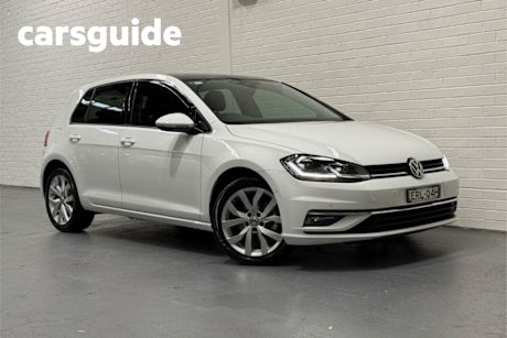 White 2018 Volkswagen Golf Hatchback 110 TSI Highline