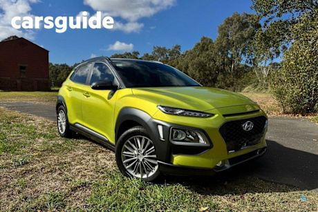 Yellow 2017 Hyundai Kona Wagon Elite (awd)