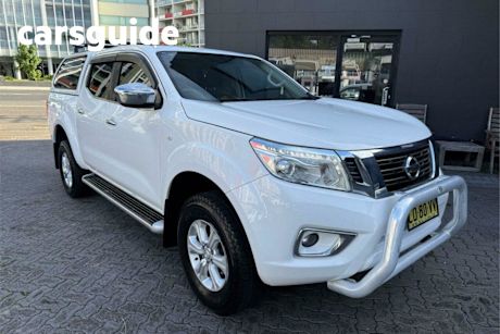White 2018 Nissan Navara Dual Cab Pick-up ST (4X4)