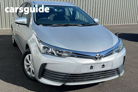Silver 2018 Toyota Corolla Sedan Ascent