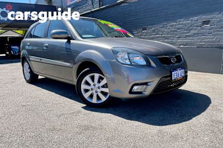 Grey 2010 Kia RIO Hatchback Sports