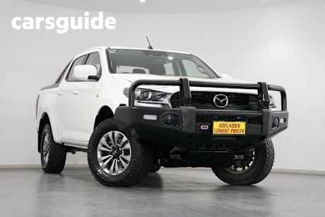 White 2022 Mazda BT-50 Dual Cab Pick-up XT (4X2)
