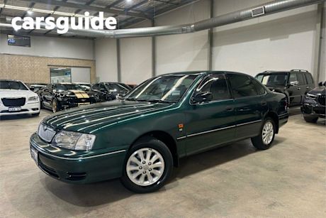 Green 2001 Toyota Avalon Sedan Conquest