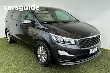 Grey 2019 Kia Carnival Wagon SI