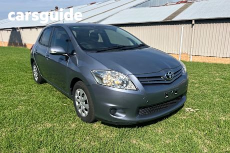 Grey 2011 Toyota Corolla Hatchback Ascent