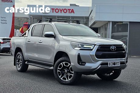 Silver 2020 Toyota Hilux Double Cab Pick Up SR5 (4X4)