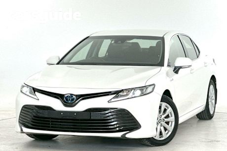 White 2020 Toyota Camry Sedan Ascent Hybrid