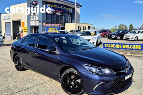 Blue 2015 Toyota Camry Sedan Atara SX