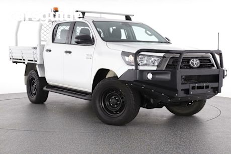 White 2022 Toyota Hilux Double Cab Chassis SR (4X4)