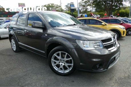 Grey 2015 Dodge Journey Wagon R/T
