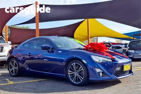 Blue 2014 Toyota 86 Coupe GTS