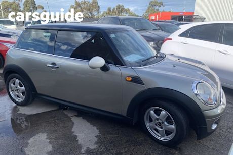 Silver 2009 Mini Cooper Hatchback