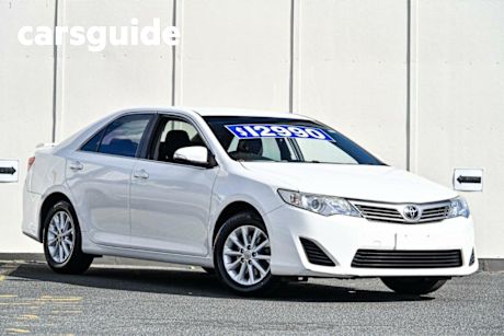 White 2012 Toyota Camry Sedan Altise