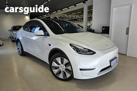 White 2022 Tesla Model Y Wagon REAR-WHEEL DRIVE MY22