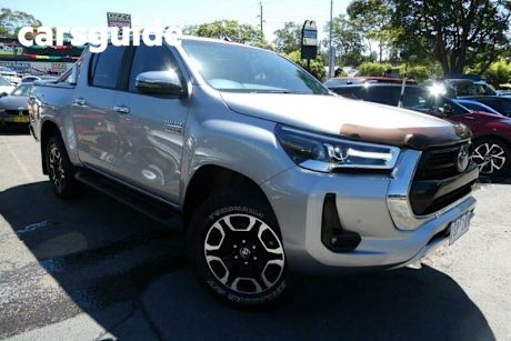 Silver 2020 Toyota Hilux Double Cab Pick Up SR5 (4X4)