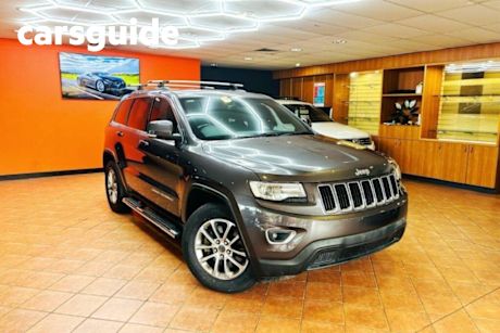Grey 2015 Jeep Grand Cherokee Wagon