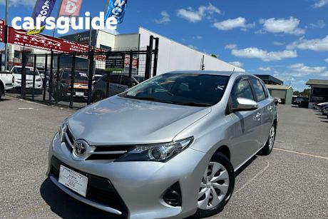 Silver 2014 Toyota Corolla Hatchback Ascent