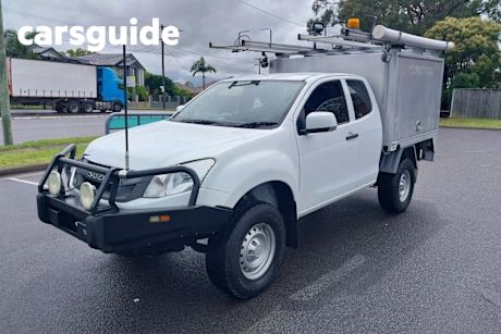 White 2014 Isuzu D-MAX Space Cab Chassis SX (4X4)