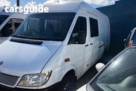 White 2003 Mercedes-Benz Sprinter Commercial