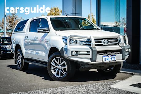 White 2015 Toyota Hilux Dual Cab Utility SR5 (4X4)
