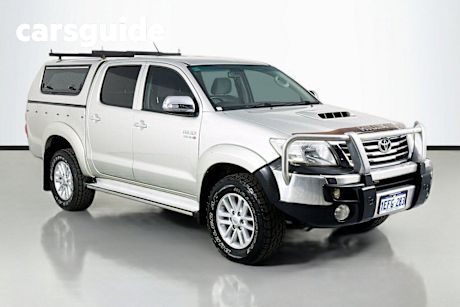 Silver 2012 Toyota Hilux Dual Cab Pick-up SR5 (4X4)