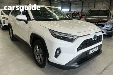 White 2022 Toyota RAV4 Wagon GX (2WD) Hybrid