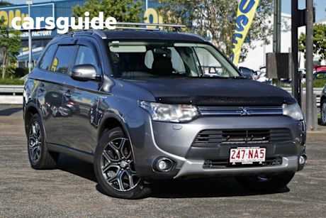 Grey 2014 Mitsubishi Outlander Wagon Phev Hybrid