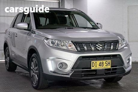 Silver 2023 Suzuki Vitara Wagon 1.6L