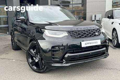 Black 2024 Land Rover Discovery Wagon D300 Dynamic HSE (221KW)