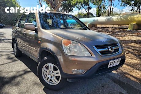 Gold 2002 Honda CR-V Wagon (4X4)