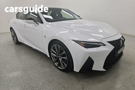 White 2021 Lexus IS300 Sedan F Sport +EP1