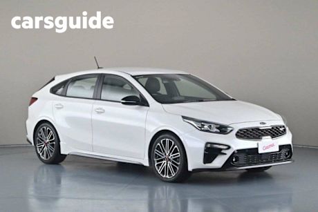 White 2019 Kia Cerato Hatchback GT (turbo)