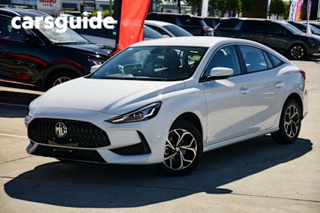 White 2023 MG MG5 Sedan Vibe
