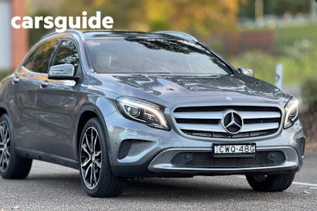 Grey 2014 Mercedes-Benz GLA250 Wagon 4Matic