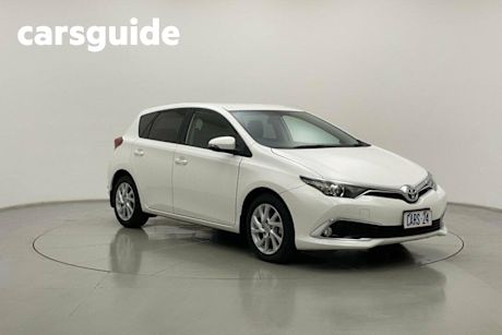 2018 Toyota Corolla Hatchback Ascent Sport