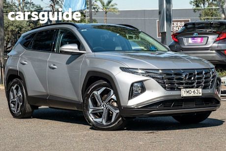 Silver 2022 Hyundai Tucson Wagon Highlander (awd)