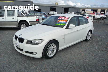 White 2010 BMW 320I Sedan Executive