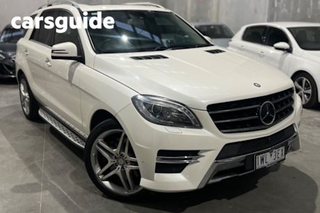 White 2014 Mercedes-Benz ML500 Wagon (4X4)