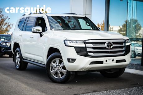 White 2023 Toyota Landcruiser Wagon LC300 Sahara (4X4)