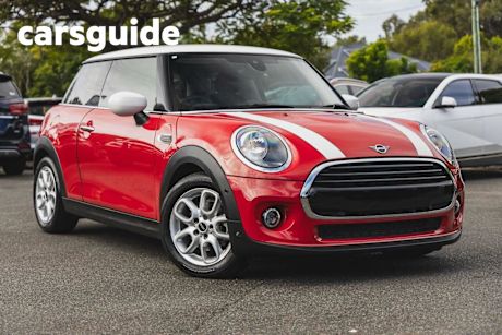 Red 2020 Mini 5D Hatch Hatchback Cooper