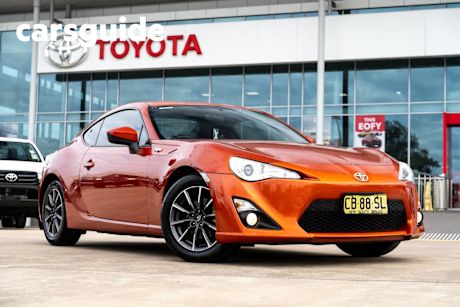 Orange 2014 Toyota 86 Coupe GT