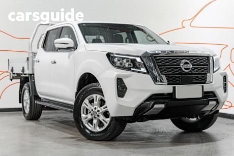 White 2021 Nissan Navara Dual Cab Pick-up ST (4X4)