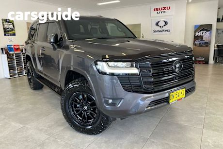 Grey 2022 Toyota Landcruiser Wagon LC300 VX (4X4)